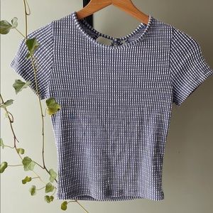 Cropped Tee